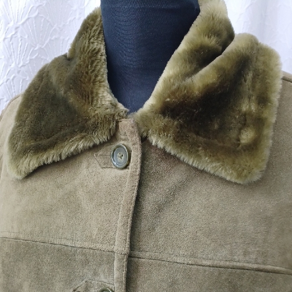 Dennis Basso Green Teddy Jacket with Plush Collar - Picture 1 of 13